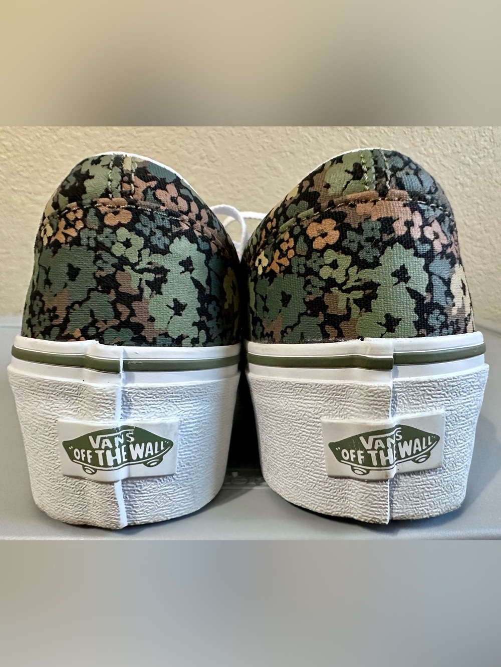Vans Women's Era Floral Platform Authentic Sneakers - Picture 5 of 6